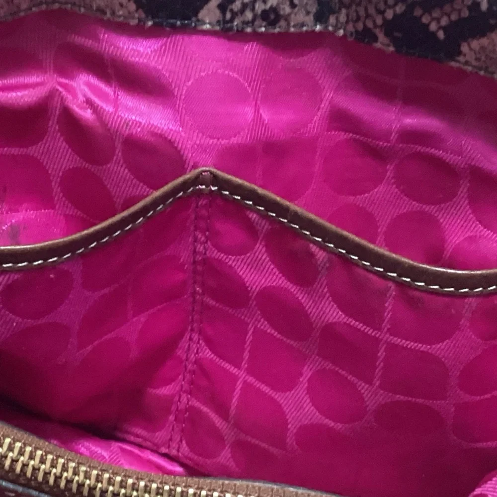 Kate Spade New York Snakeskin/Python Print Tote Bag - PXRU0584 Tan/Brown - Picture 4 of 16